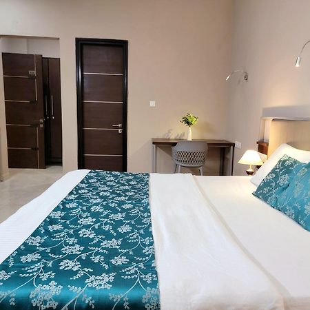 Vamsor Heights 1047 Gurgaon Exterior foto