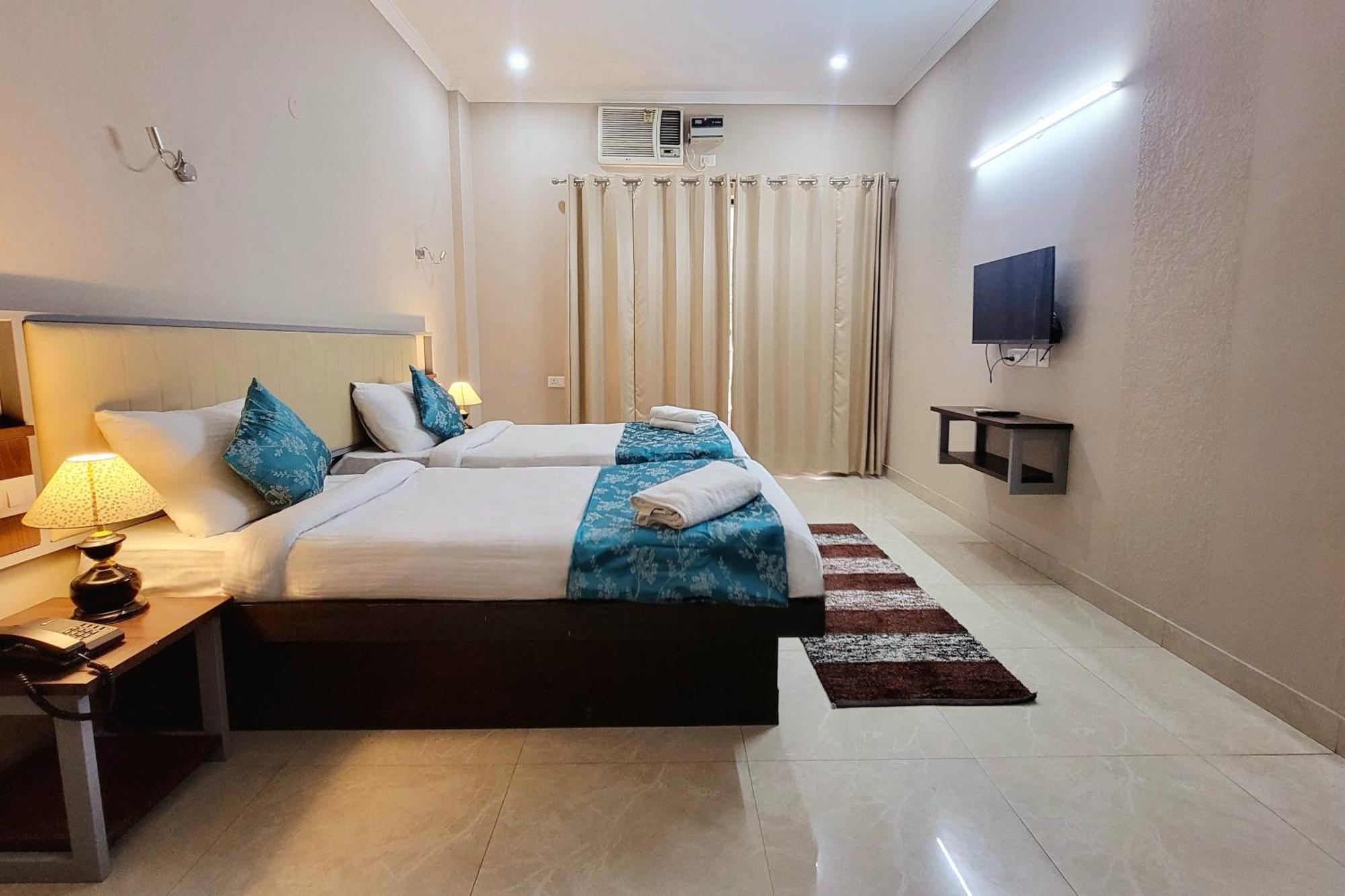Vamsor Heights 1047 Gurgaon Exterior foto