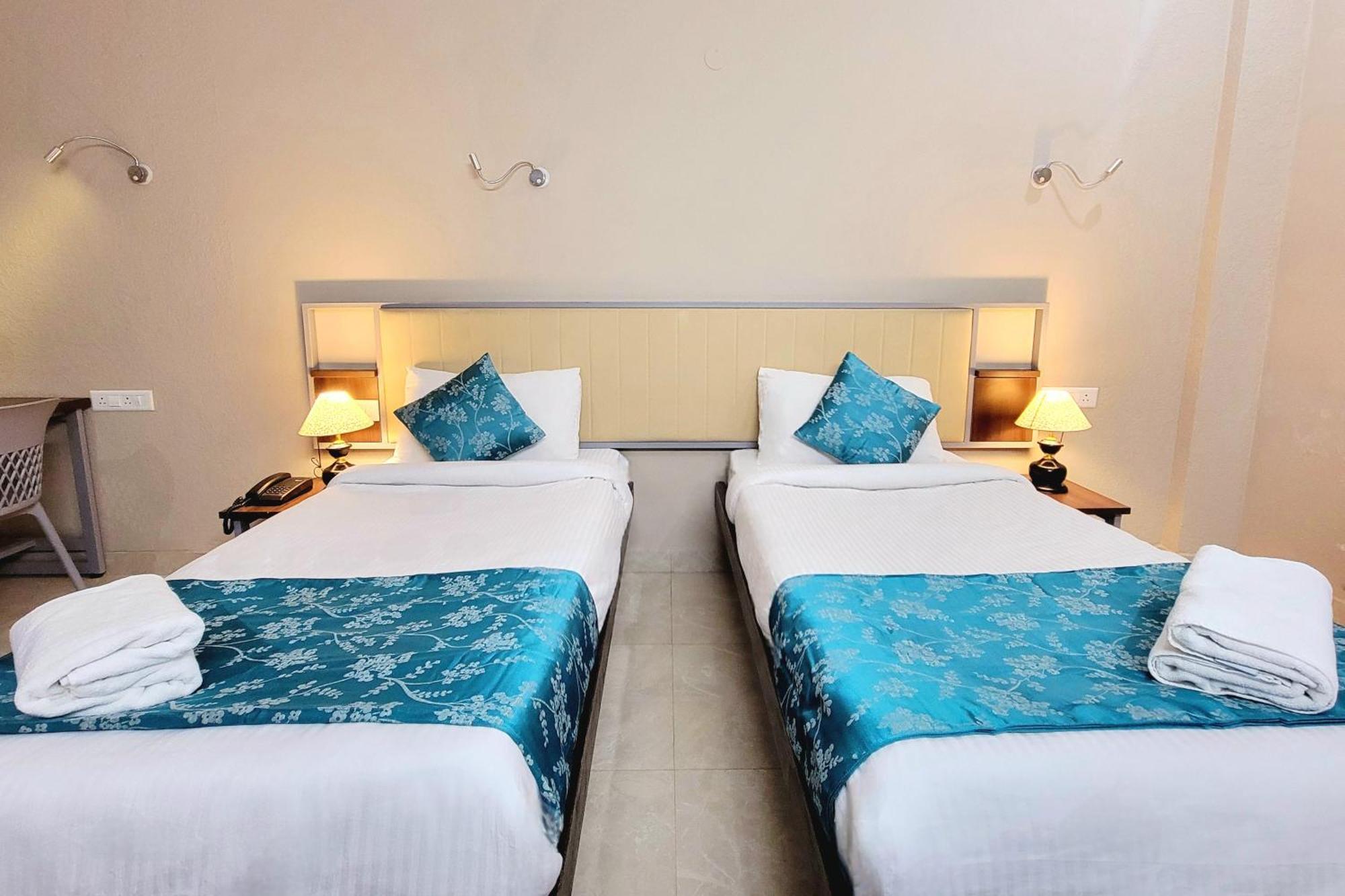 Vamsor Heights 1047 Gurgaon Exterior foto